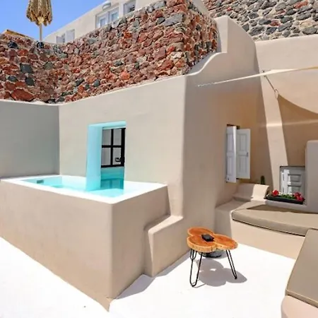 Stunning Santorini 1 Bedroom Supreme Private Heated Plunge Villa *