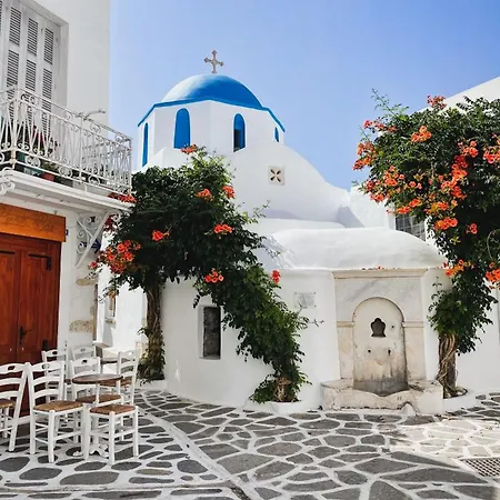 Stunning Santorini 1 Bedroom Supreme Private Heated Plunge
